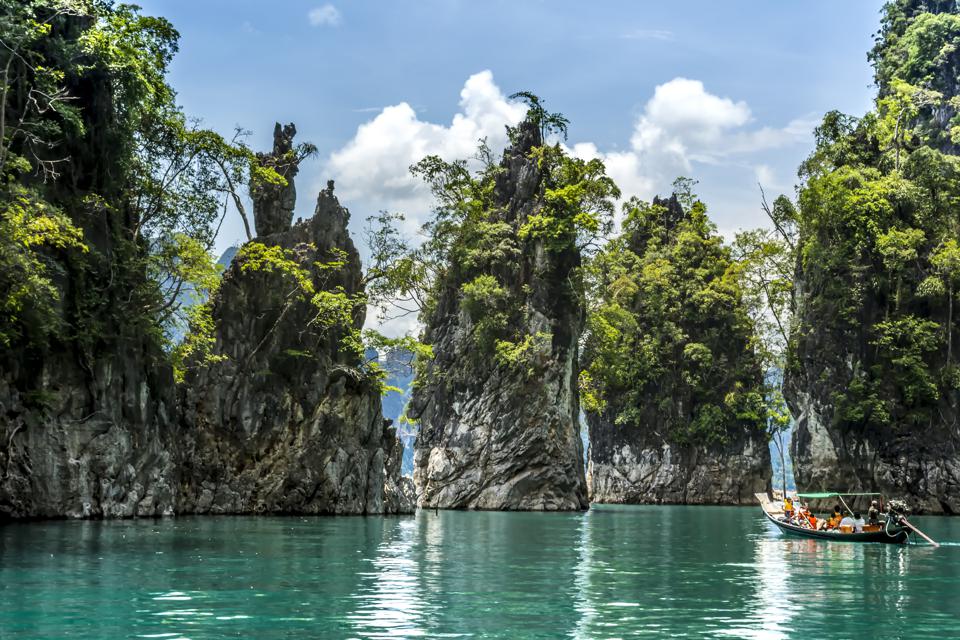 Lima Taman Nasional Spektatuler di Thailand